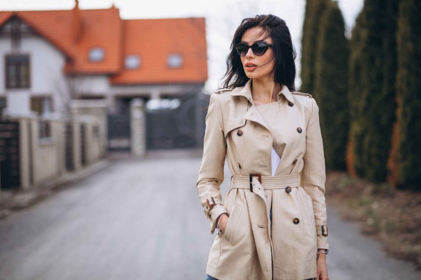 Trench Coat Styling Tips in Autumn